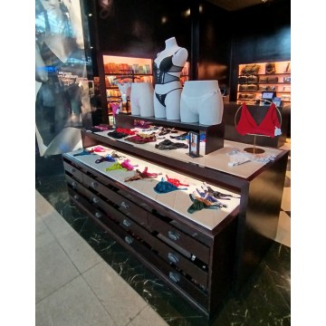 Meble do sklepu z bielizną MS-06 Meble do sklepu z bielizną MS-06