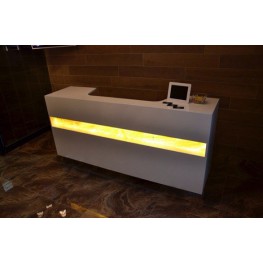 Lada recepcyjna do salonu fryzjerskiego i kosmetycznego MTP 71 Lada recepcyjna do salonu fryzjerskiego i kosmetycznego MTP 71