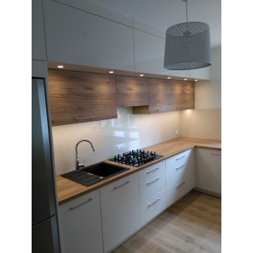 Kuchnia na wymiar – KD-014 Kuchnia na wymiar – KD-014